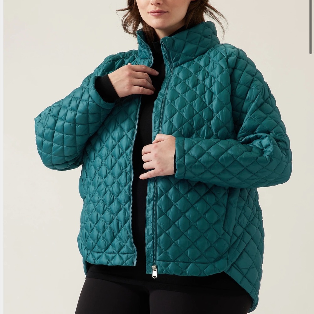 Athleta Whisper Featherless Jacket